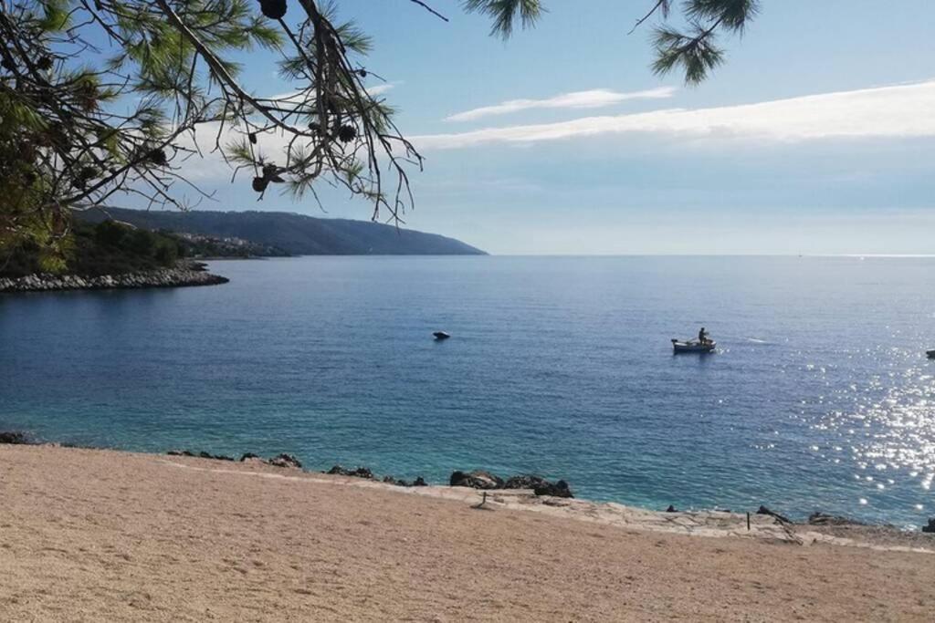 Villa Lipovac トロギール エクステリア 写真